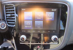 2022 Mitsubishi Outlander PHEV - Image 38