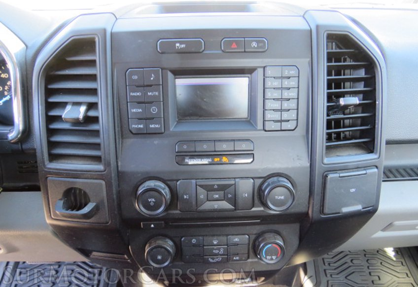 2016 Ford F-150 - Image 32