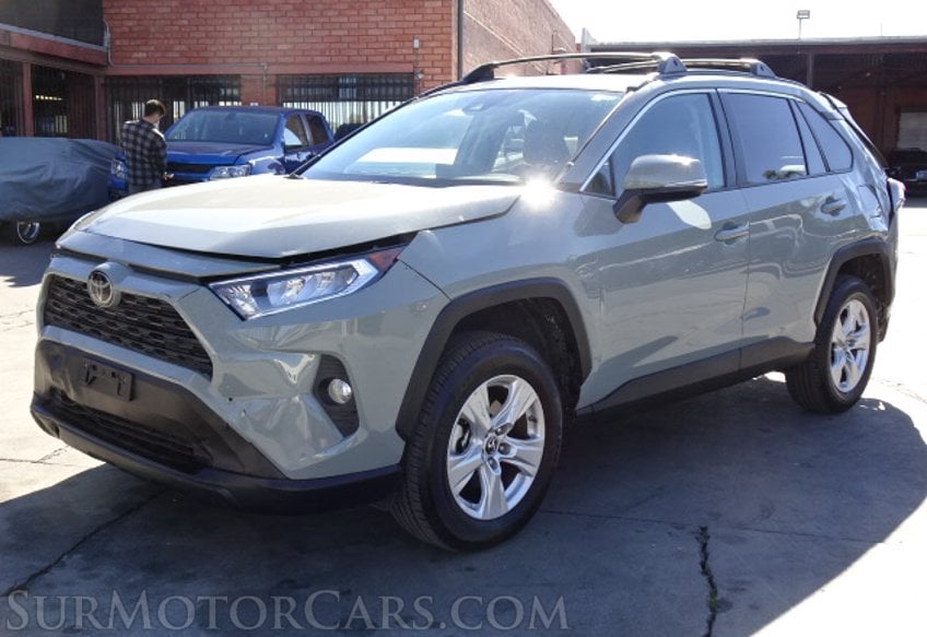 2019 Toyota RAV4 - Image 4