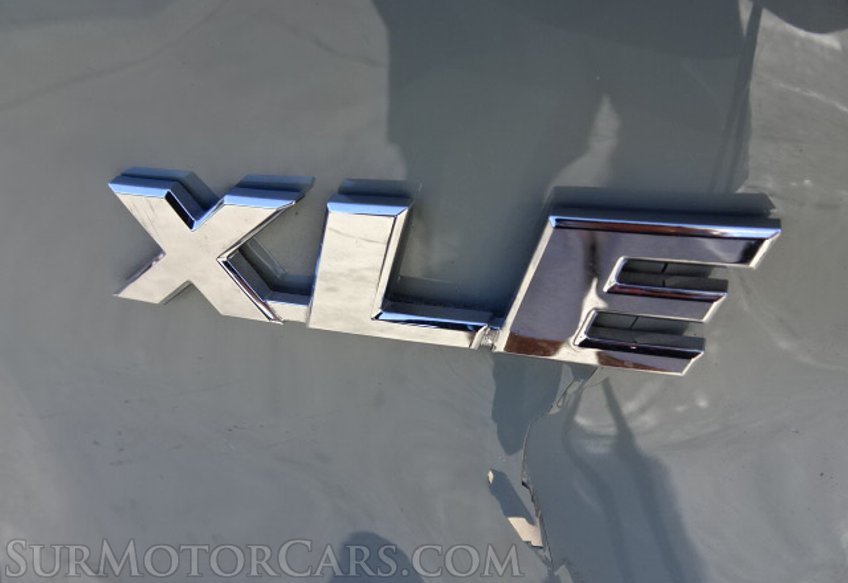 2019 Toyota RAV4 - Image 18