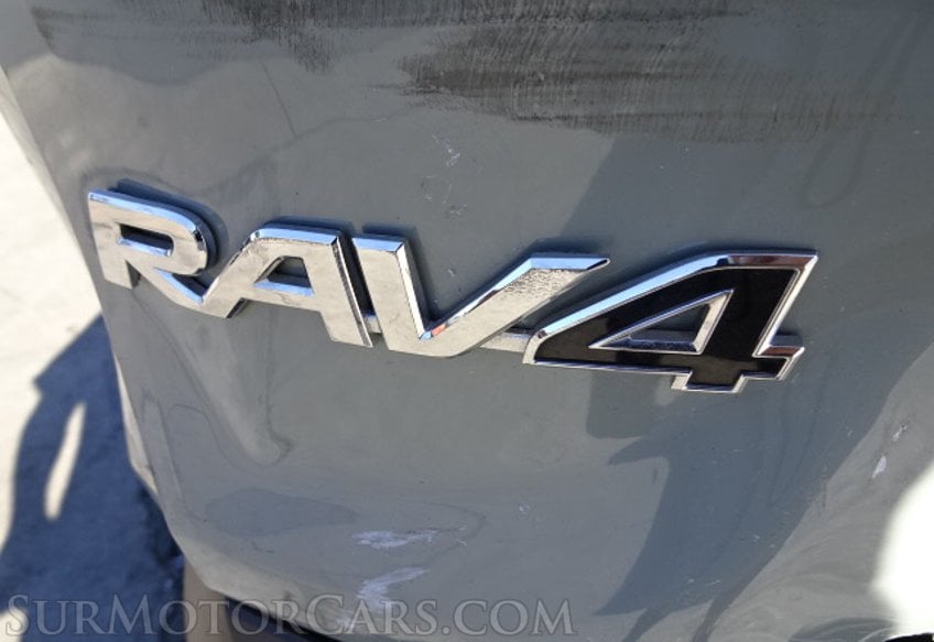 2019 Toyota RAV4 - Image 19