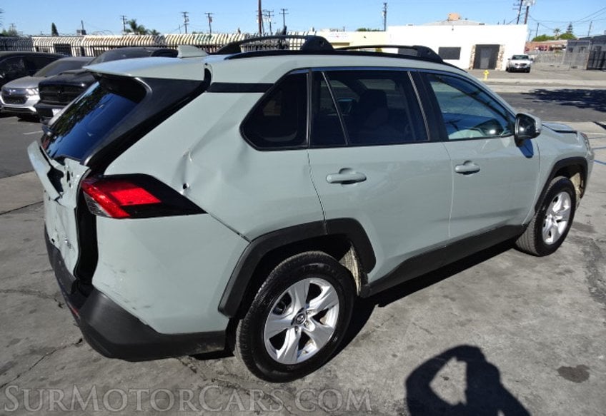 2019 Toyota RAV4 - Image 5