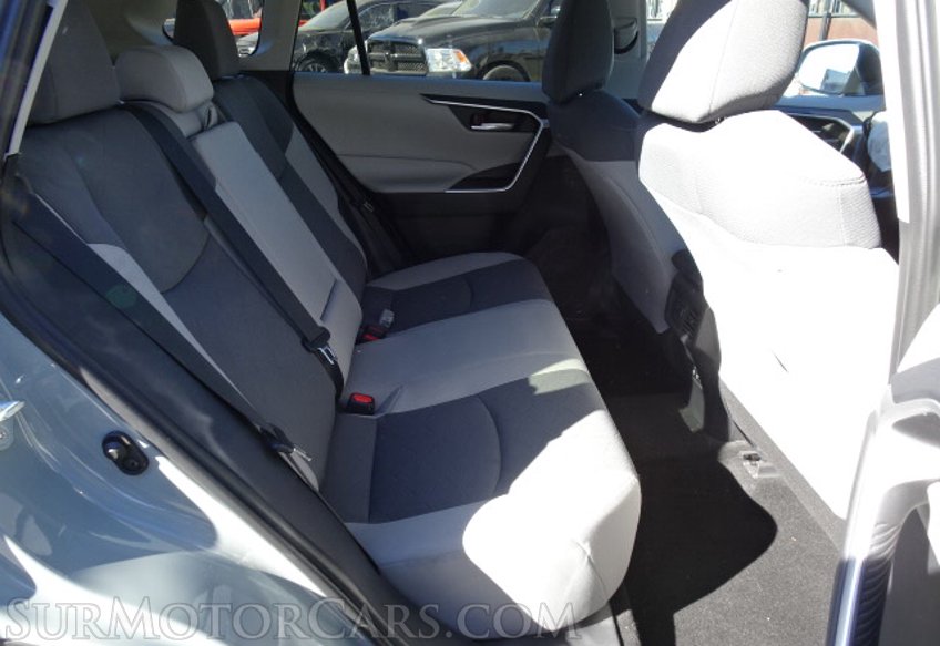 2019 Toyota RAV4 - Image 29