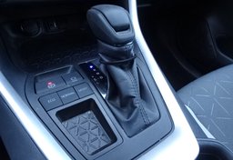 2019 Toyota RAV4 - Image 42