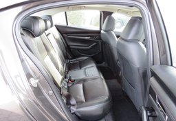 2021 Mazda Mazda3 Sedan - Image 31