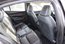 2021 Mazda Mazda3 Sedan - Image 28