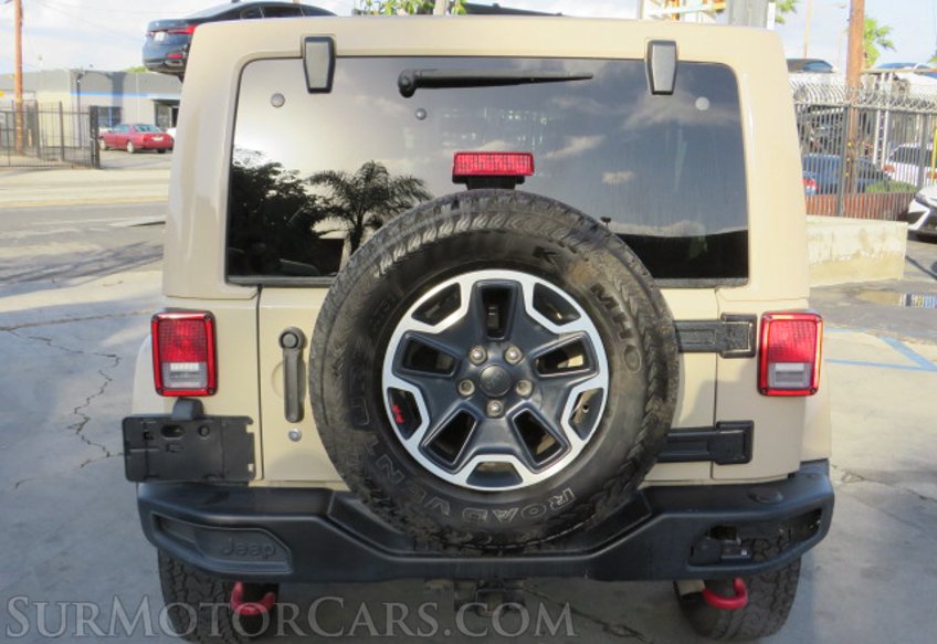 2016 Jeep Wrangler Unlimited - Image 12