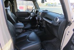 2016 Jeep Wrangler Unlimited - Image 30