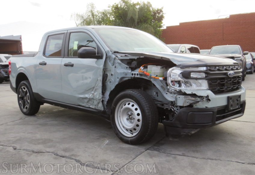 2022 Ford Maverick - Image 4