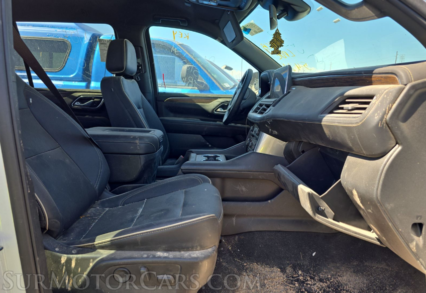 2023 Chevrolet Suburban - Image 8