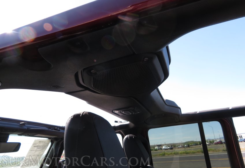 2021 Jeep Wrangler - Image 35
