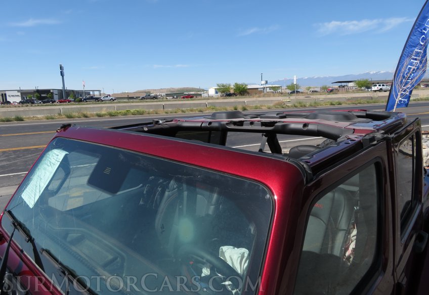 2021 Jeep Wrangler - Image 11