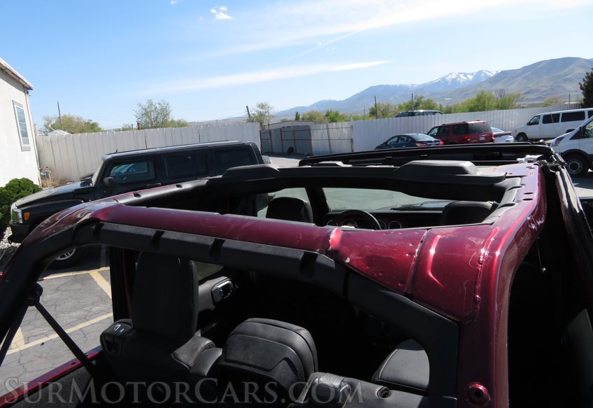2021 Jeep Wrangler - Image 12