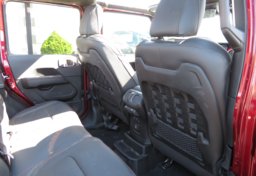 2021 Jeep Wrangler - Image 34