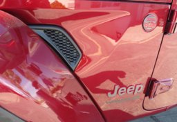 2021 Jeep Wrangler - Image 20