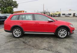 Thumbnail of 2017 Volkswagen Golf Alltrack
