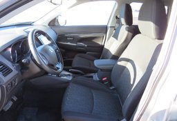 2021 Mitsubishi Outlander Sport - Image 31