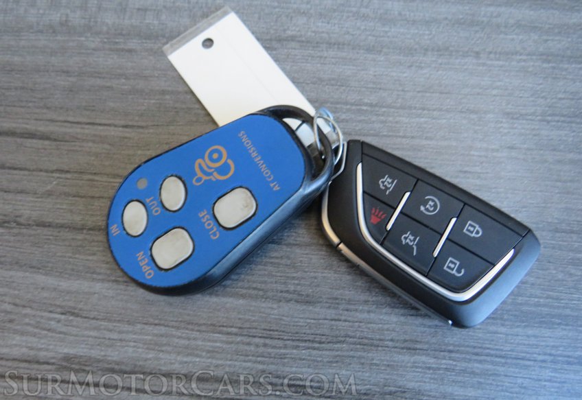 2022 Cadillac Escalade - Image 61