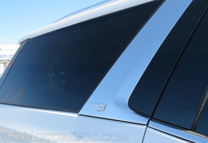 2022 Cadillac Escalade - Image 21