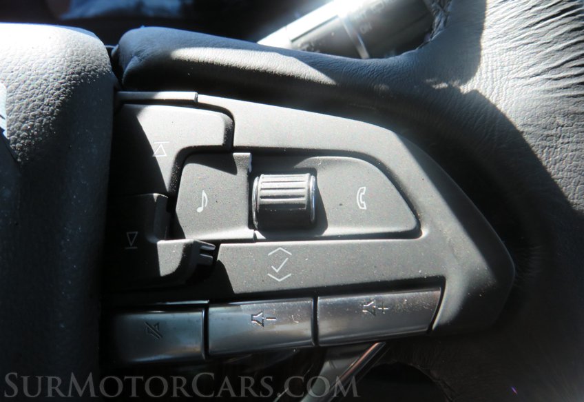 2022 Cadillac Escalade - Image 54