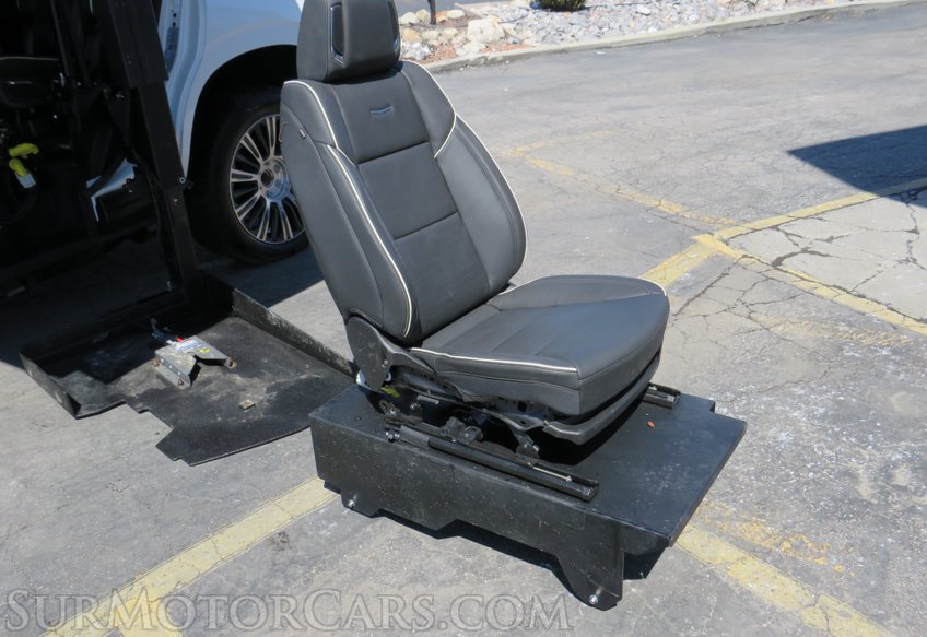 2022 Cadillac Escalade - Image 51