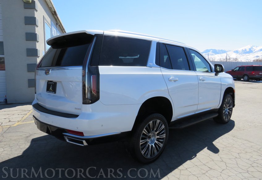 2022 Cadillac Escalade - Image 7