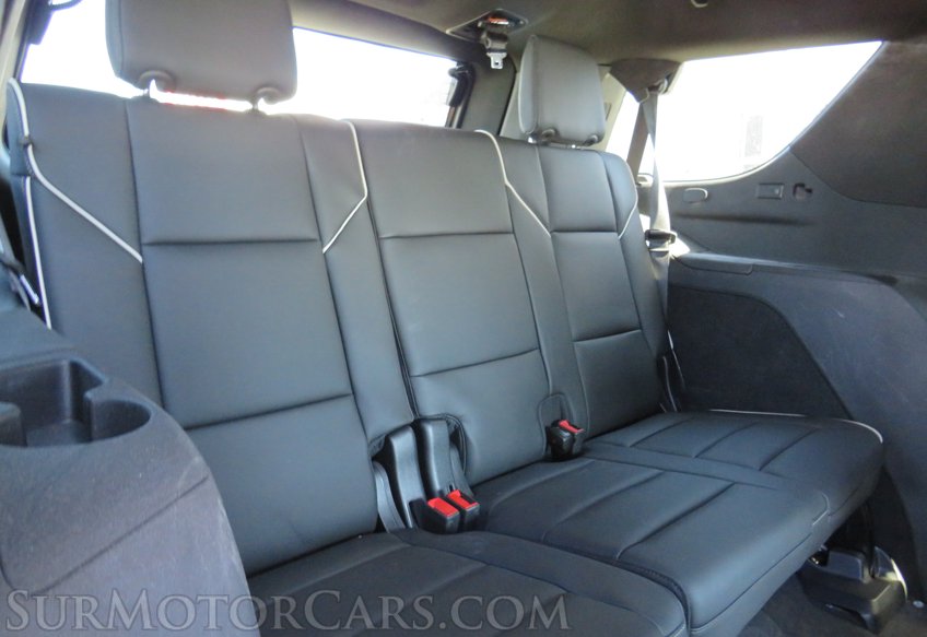 2022 Cadillac Escalade - Image 46