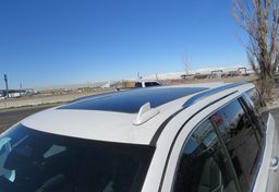 2022 Cadillac Escalade - Image 17