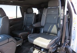 2022 Cadillac Escalade - Image 49