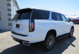 2022 Cadillac Escalade - Image 6