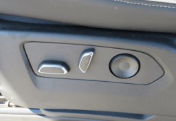 2022 Cadillac Escalade - Image 85