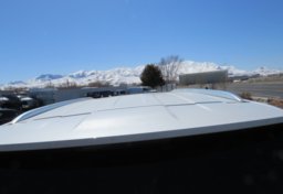 2022 Cadillac Escalade - Image 16