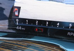 2022 Cadillac Escalade - Image 69