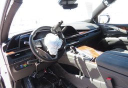 2022 Cadillac Escalade - Image 41