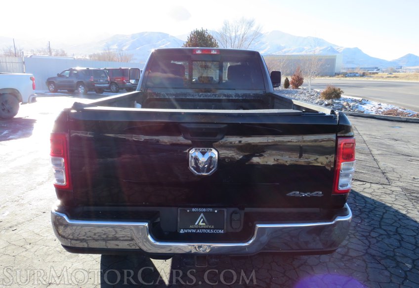 2019 Ram 3500 - Image 11