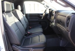 2023 Chevrolet Silverado 1500 - Image 32