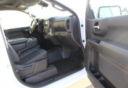 2023 Chevrolet Silverado 1500 - Image 31