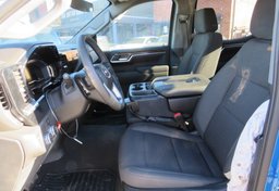 2022 GMC Sierra 1500 - Image 23