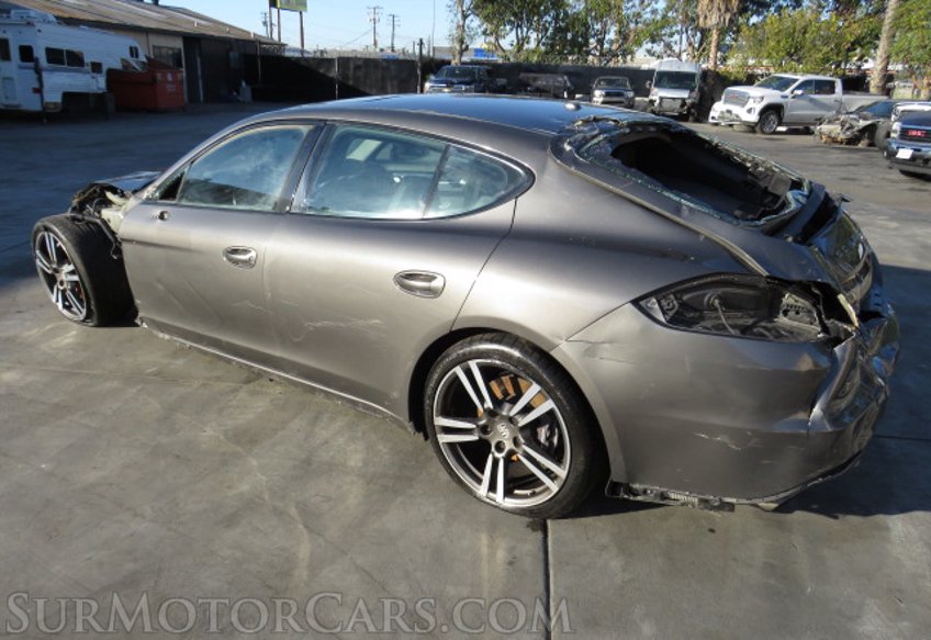 2015 Porsche Panamera - Image 9