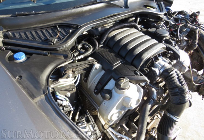 2015 Porsche Panamera - Image 20