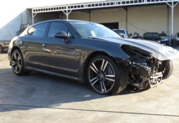 2015 Porsche Panamera - Image 3