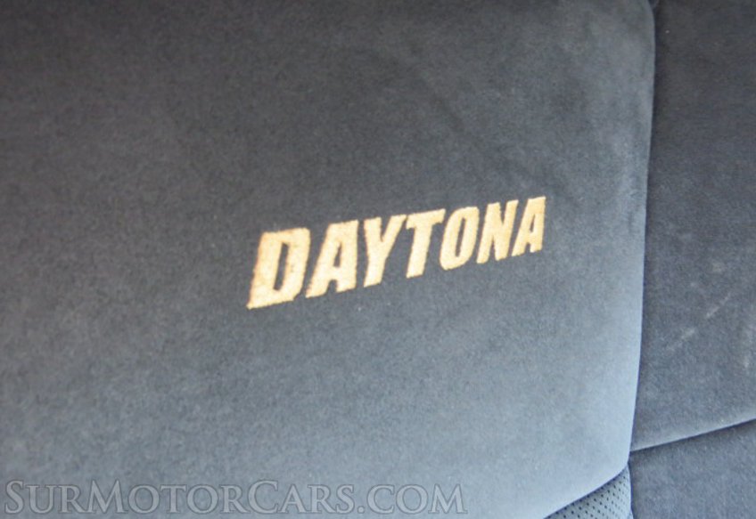 2017 Dodge Charger - Image 32