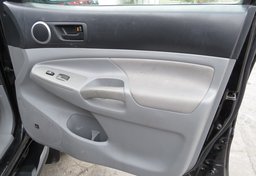 2011 Toyota Tacoma - Image 42