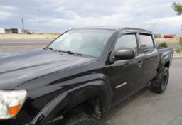 2011 Toyota Tacoma - Image 13