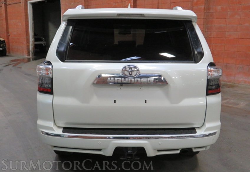 2019 Toyota 4Runner - Image 12