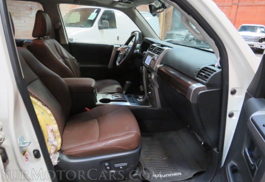 2019 Toyota 4Runner - Image 25