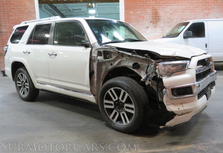 2019 Toyota 4Runner - Image 4