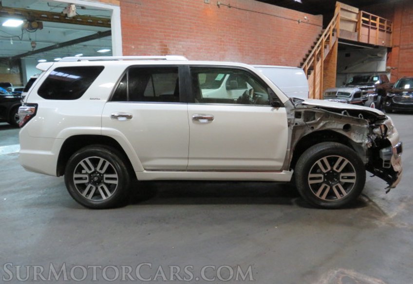 2019 Toyota 4Runner - Image 10