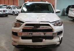 2019 Toyota 4Runner - Image 11