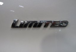 2019 Toyota 4Runner - Image 17